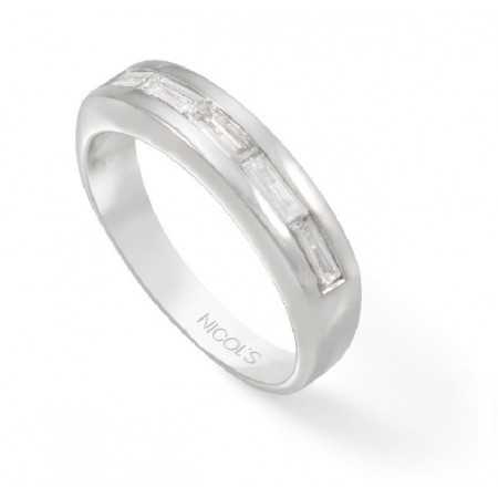 Baguette Engagement Ring DIAMOND CLASSIC Media Alliance