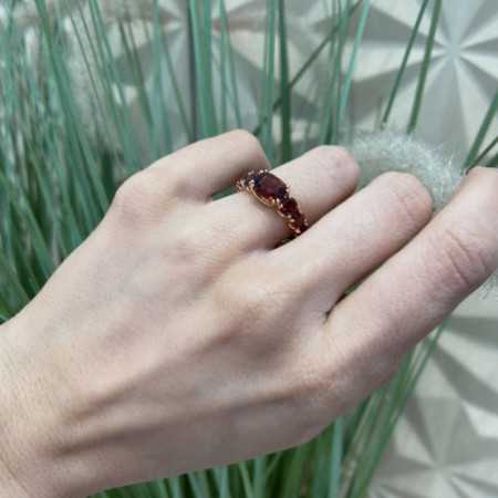 RAINBOW Garnet Rose Gold Ring
