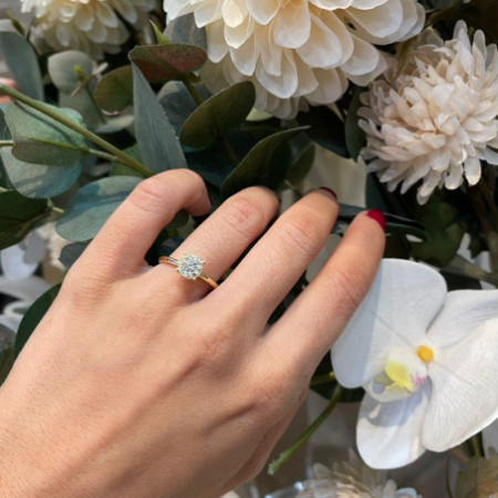 Gardenia Diamond Ring 0.48